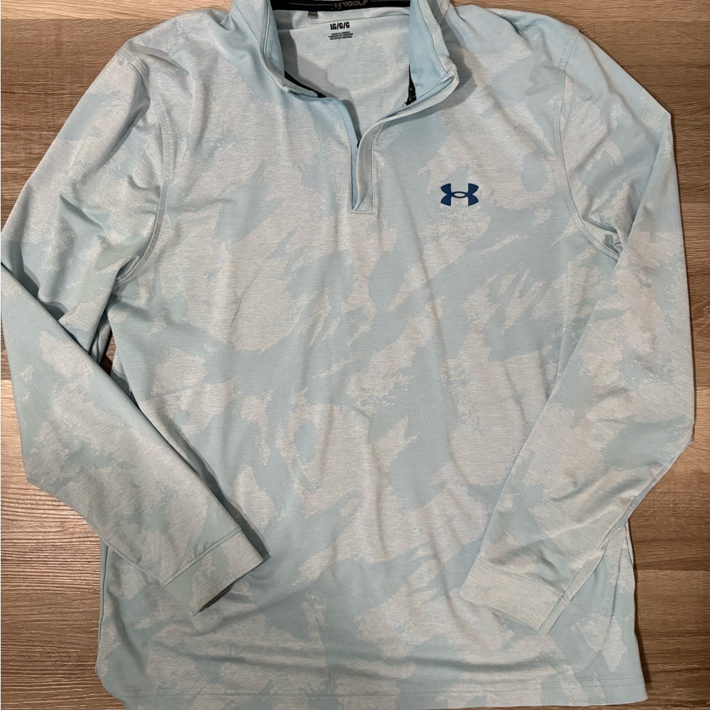 Men’s Under Armour Golf Light Blue Quarter-Zip Pullover. Size Large